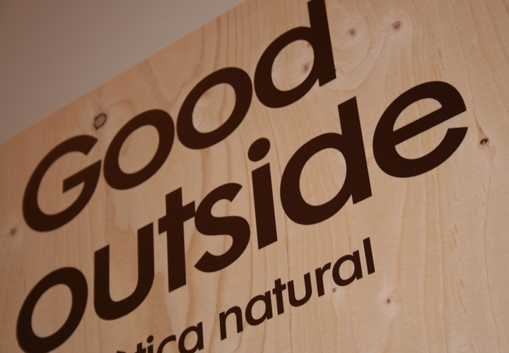 Psaging / Natural Health & Beauty Nutrition stores. 2011