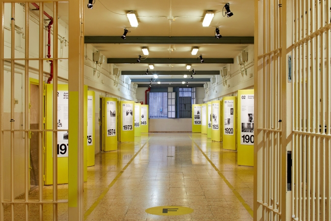 La Model Prison / Interior exhibiton graphics / Museography: Ignasi Cristià / Foto: Pepo Segura. 2017
