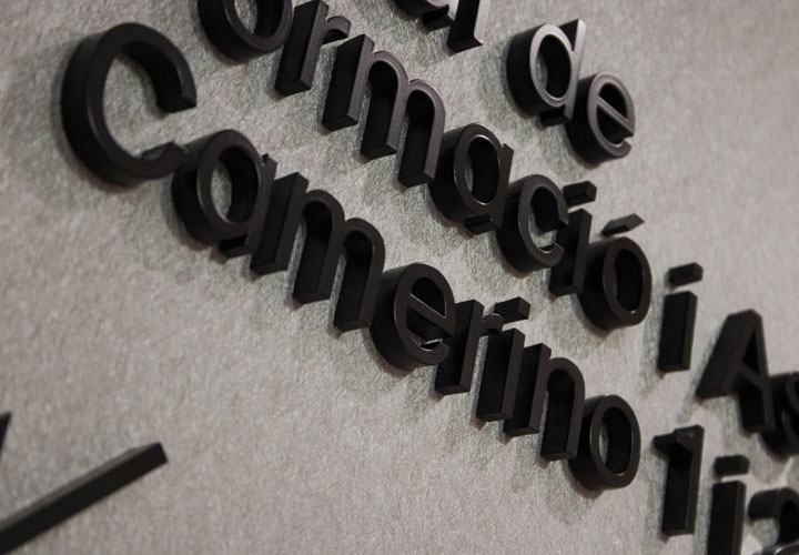 Teatre Plaza / Signage programme. 2009
