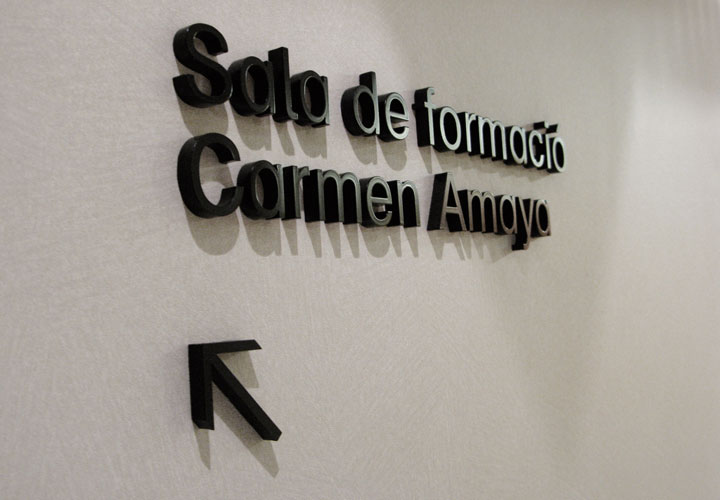 Teatre Plaza / Signage programme. 2009