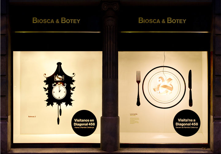 Biosca & Botey / Shop window design for a lighting store. 2009